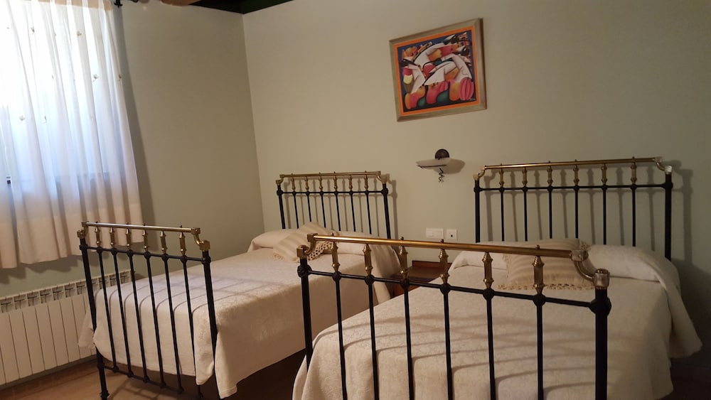 Habitación Doble Básica, 2 Camas Individuales