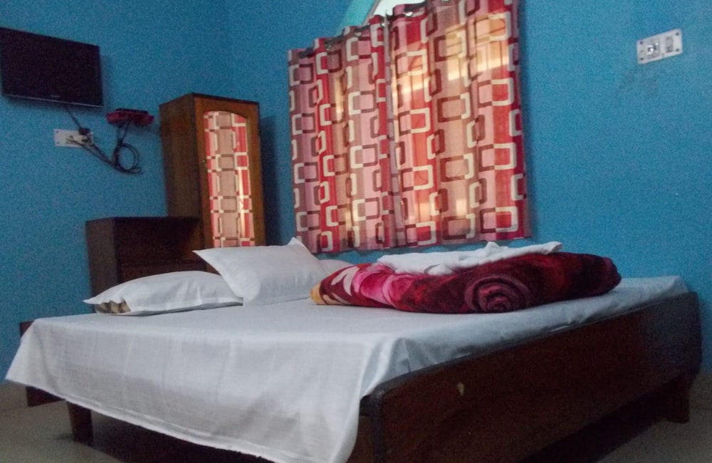 Deluxe Double Room, Multiple Beds, City View photo 1