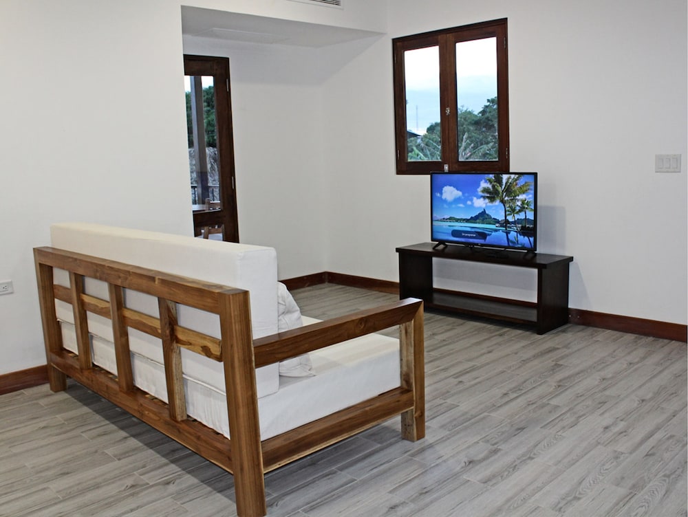 Honeymoon Apartment, 1 Bedroom photo 3