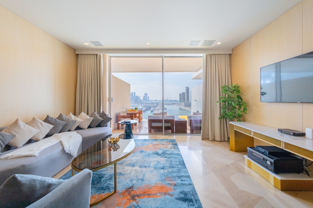 Luxury Apartment, 2 Bedrooms, Non Smoking, Sea View photo 1