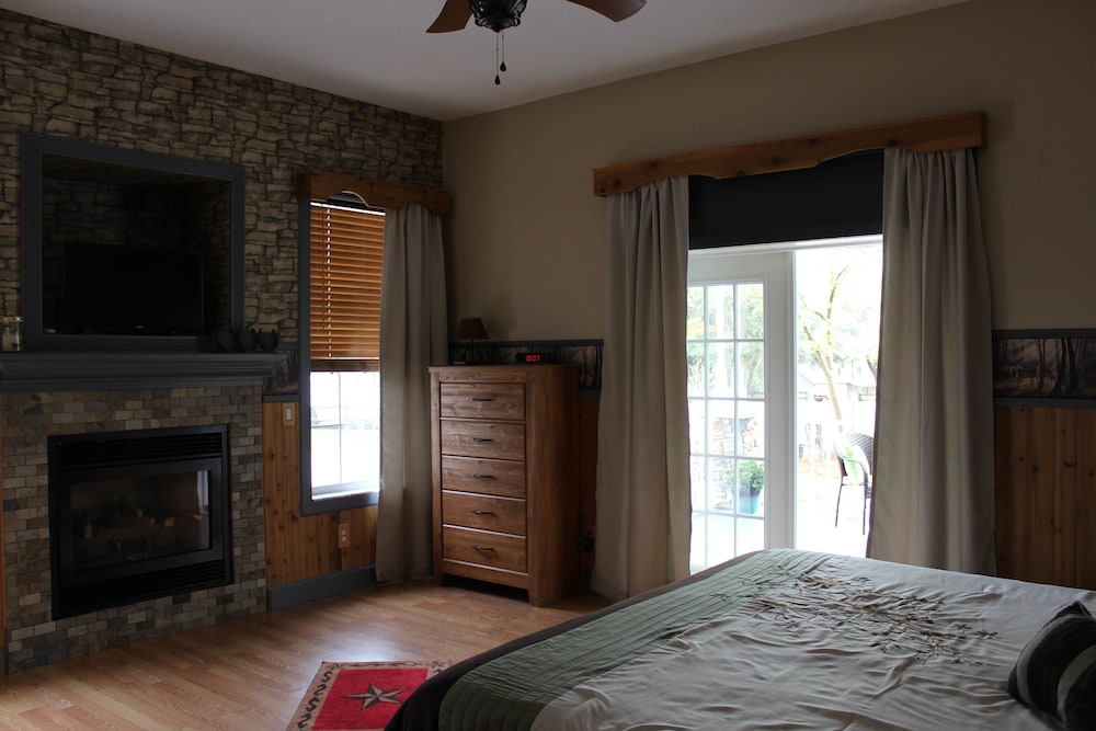 Room, Private Bathroom (Hunting Room) photo 3
