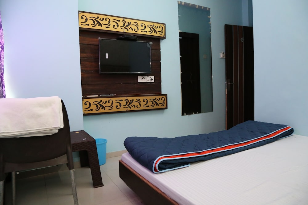Deluxe Room - Photo 4