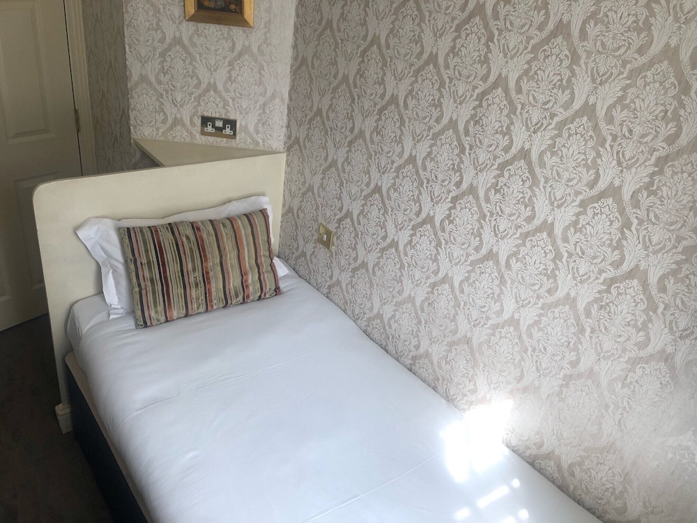 Two Bedroom Junior Suite with Kitchenette photo 3