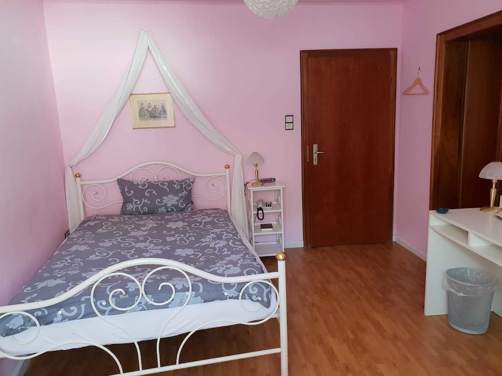 Single Room photo 1