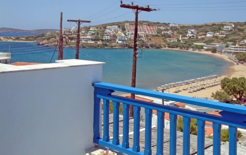 Deluxe Studio Suite, Sea View, Sea Facing photo 3