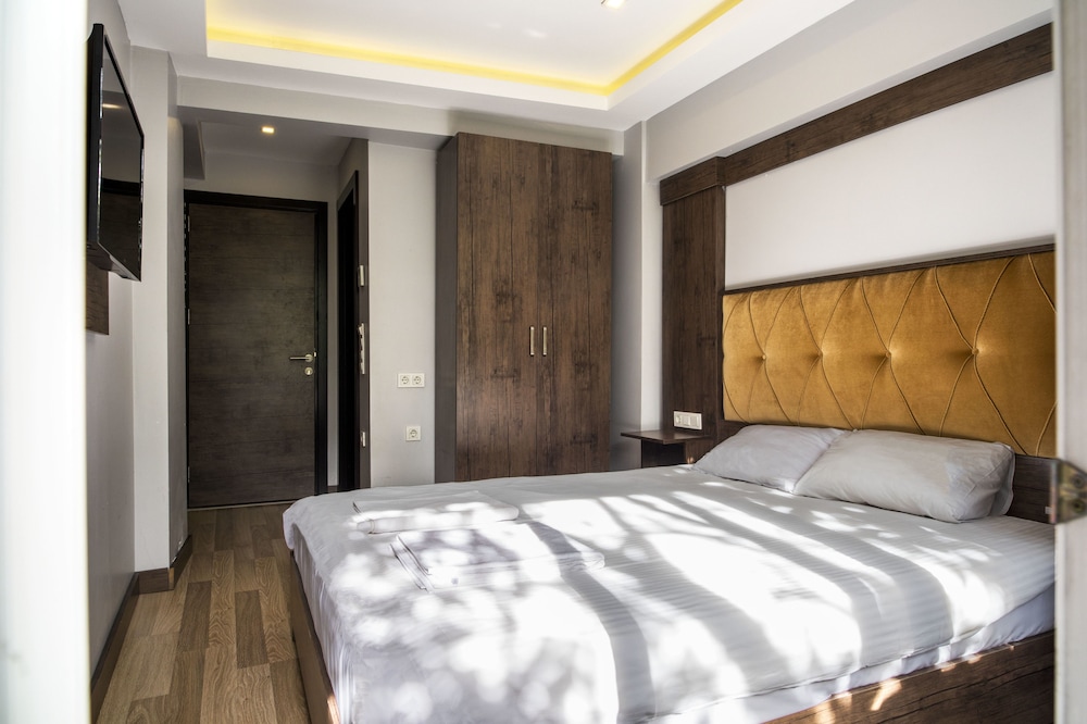 Deluxe Double Room photo 2
