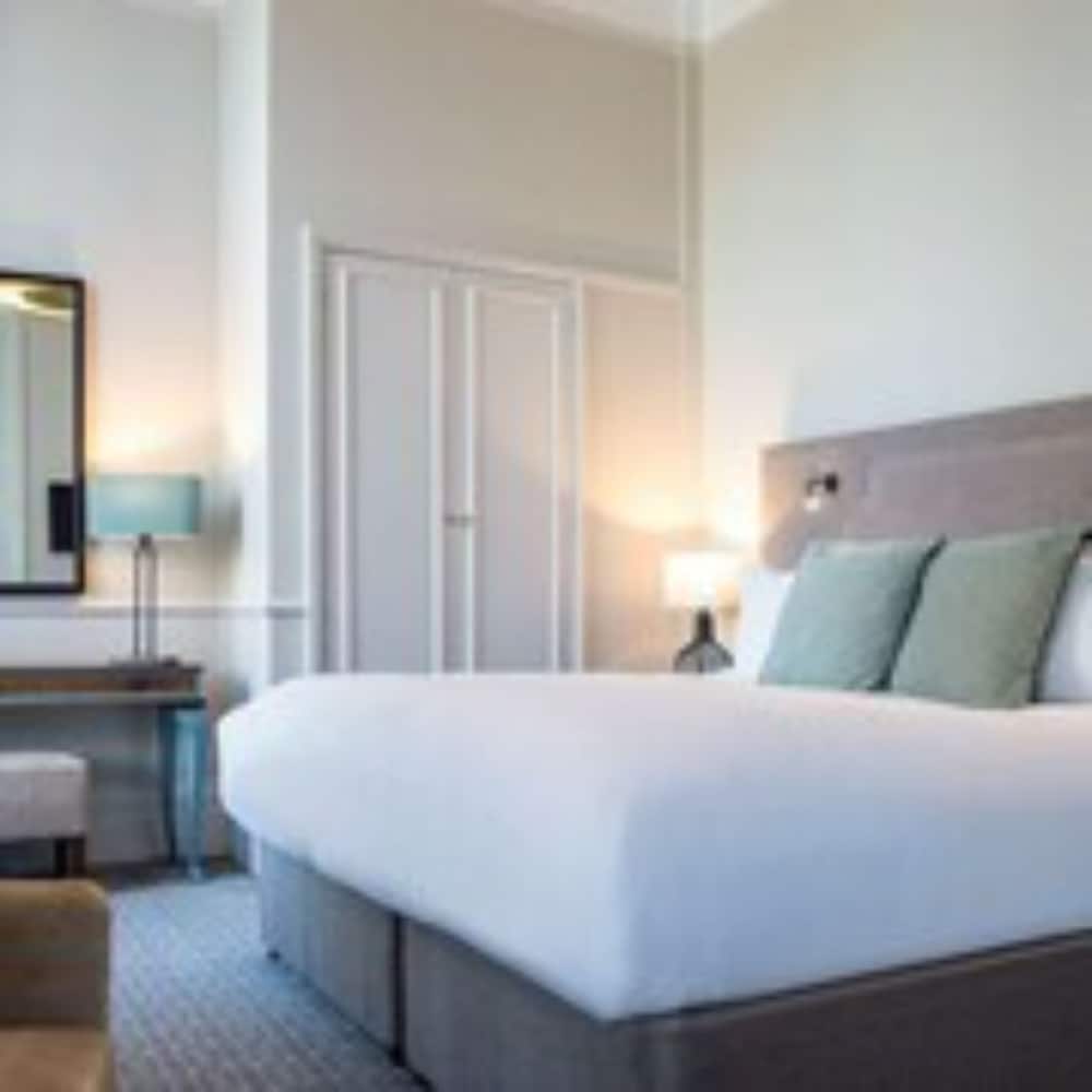 Deluxe Double Room, 1 King Bed, Ensuite - Photo 5