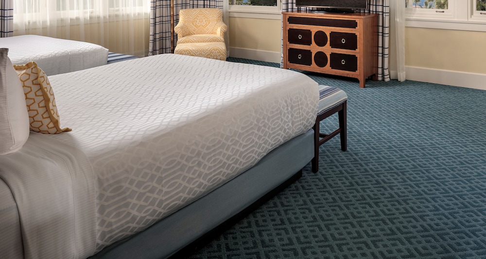 Deluxe Room, 2 Queen Beds (Grande Queen/Queen) - Photo 1