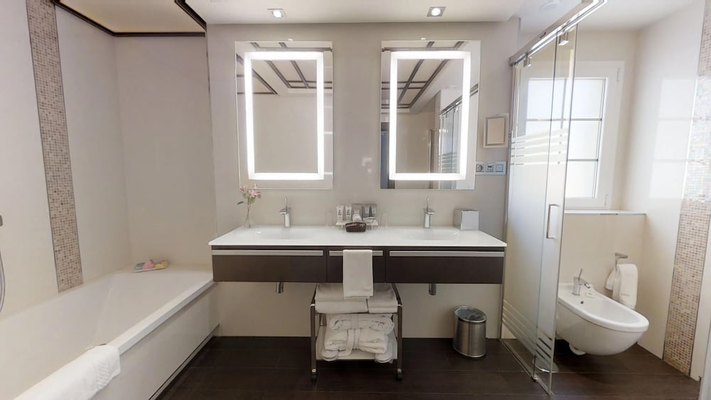 Junior Suite - Photo 3