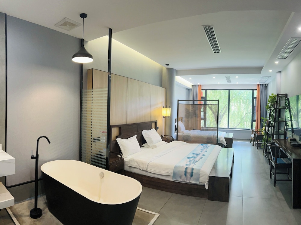 Superior Twin Room for Families