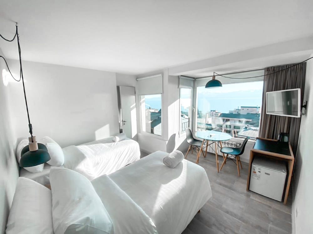 Standard Twin Room photo 1