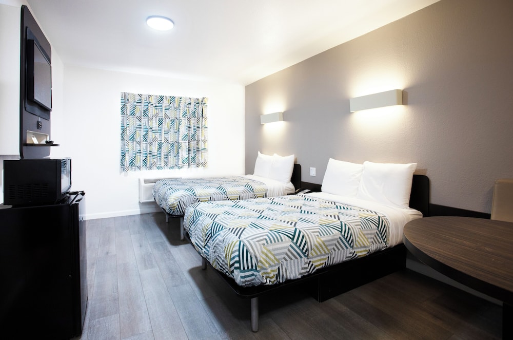 Deluxe Room, 2 Double Beds, Non Smoking photo 1