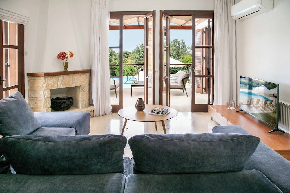 Villa (3 Bedrooms) photo 3
