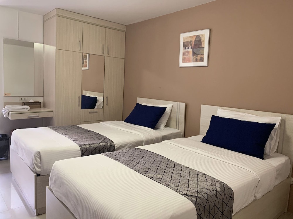 Standard Room photo 2