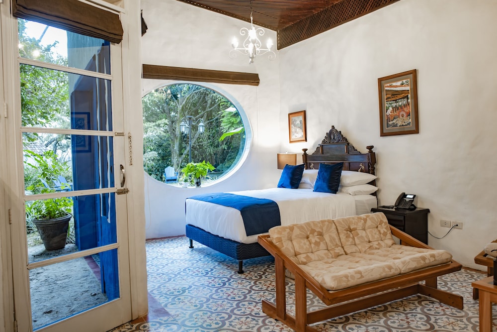 Luxury Double Room, 1 Queen Bed photo 3