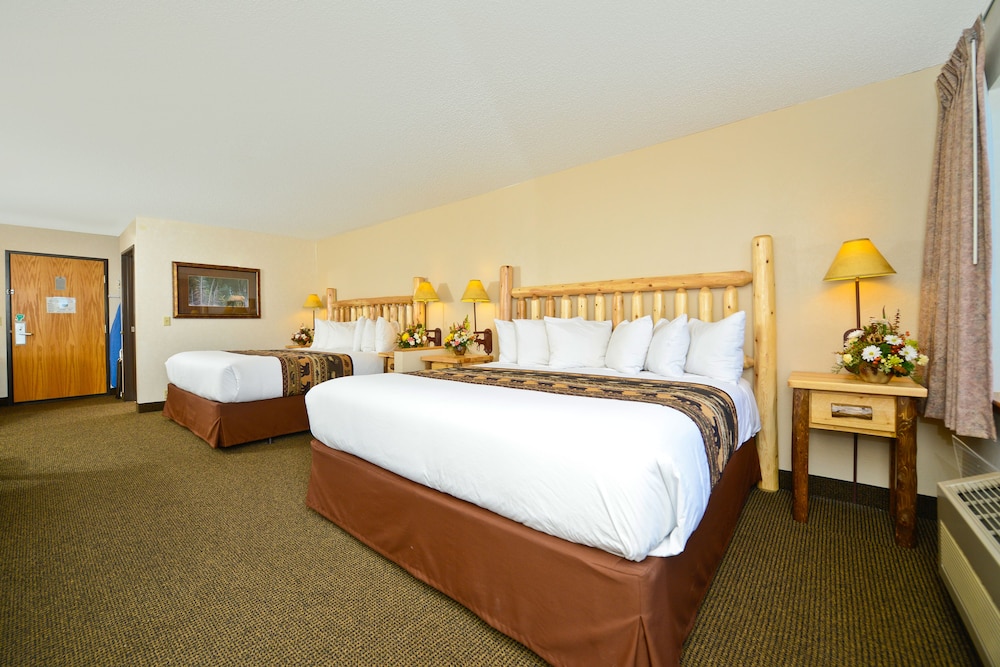 Standard Room, Multiple Beds (Deluxe Room 2 King Beds Canyon Buildi) photo 2