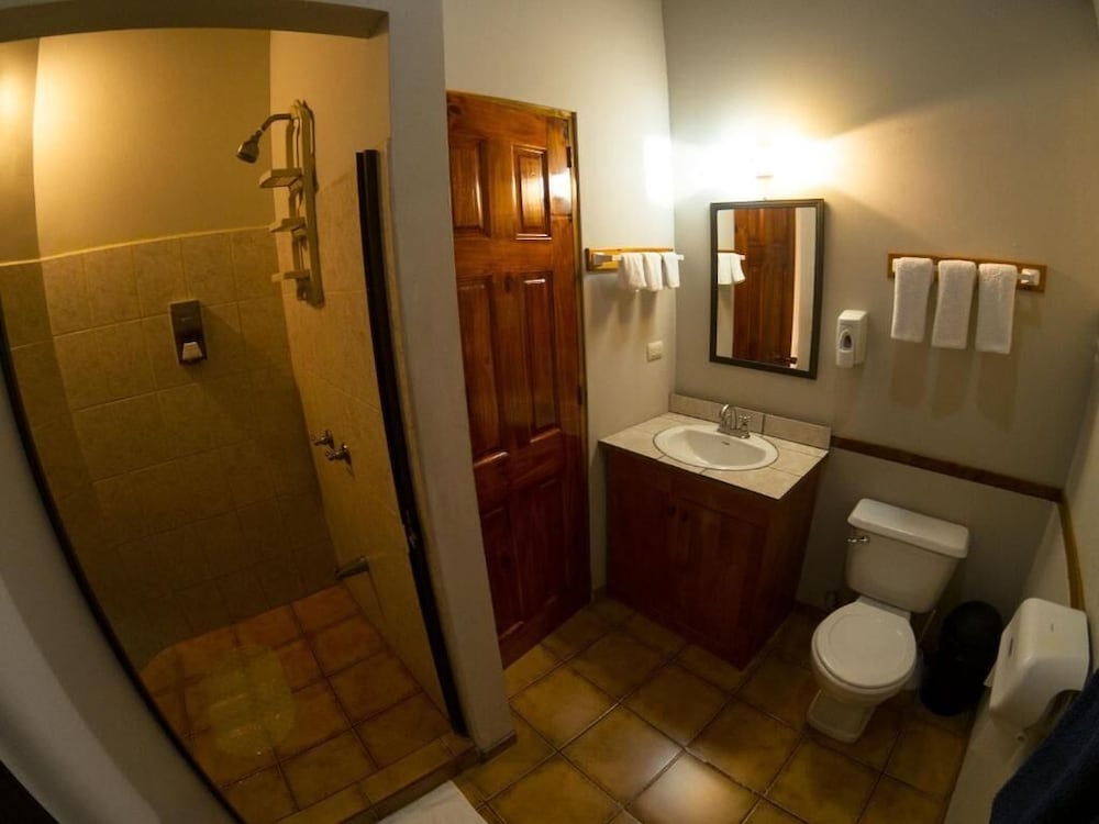 Room, 3 Bedrooms, Patio, Garden View