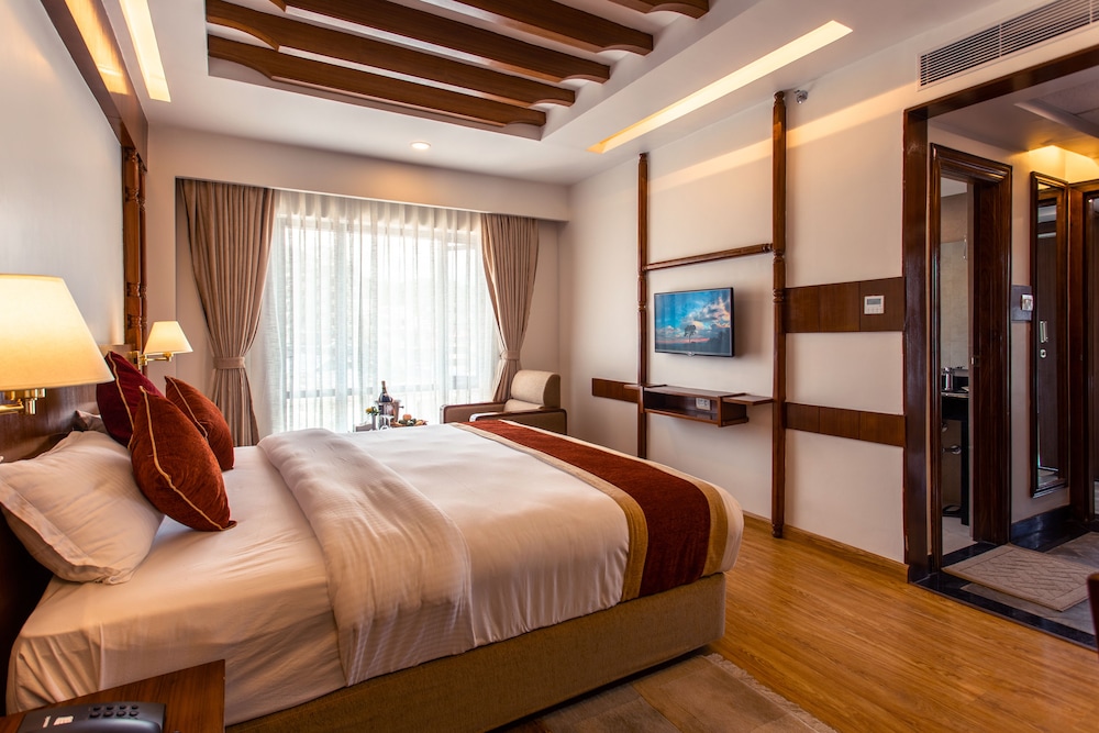 Suite photo 1