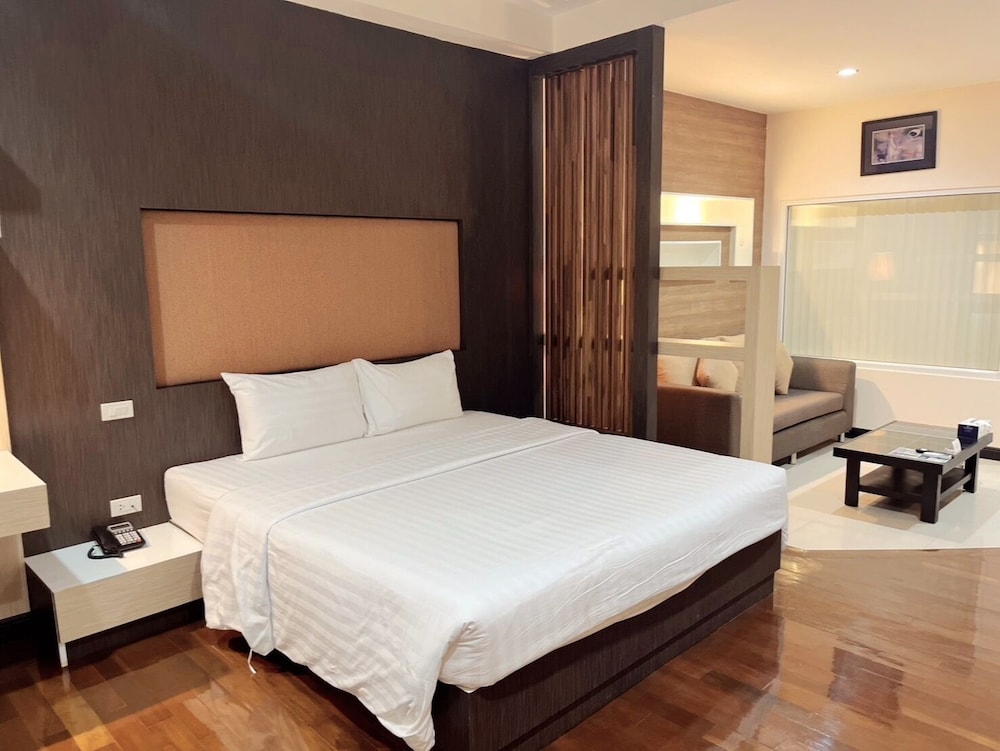 Super Deluxe Room
