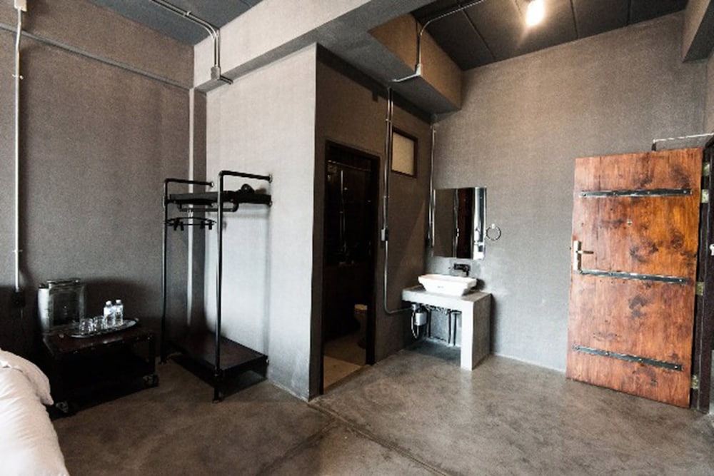 Deluxe Room, Private Bathroom photo 3
