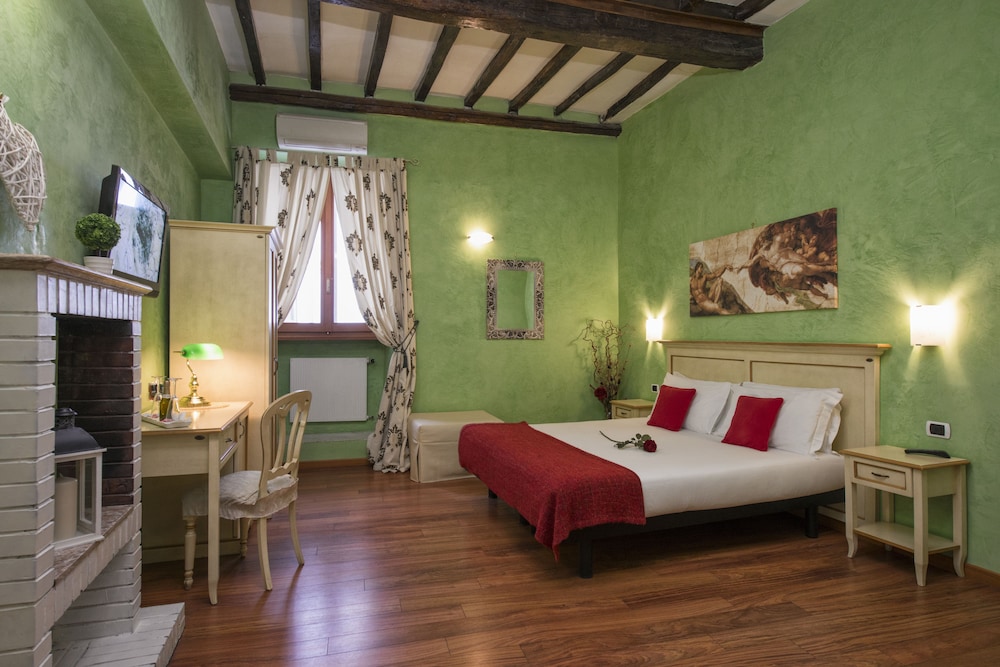 Michelangelo Room (2 People) photo 3