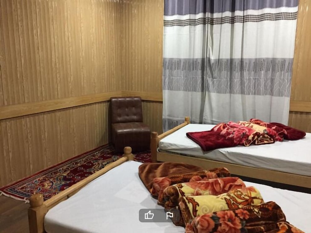 Standard Double or Twin Room photo 2
