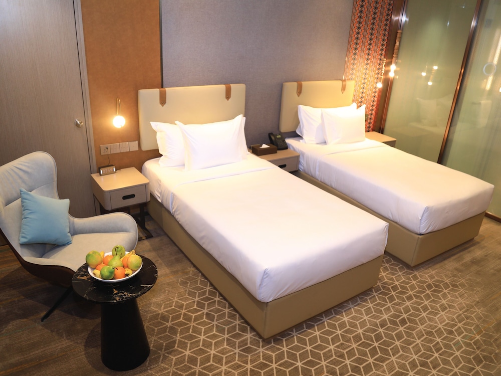 Standard Room, 2 Twin Beds (Terminal)