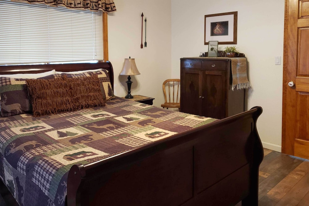 House (4 Bedrooms) photo 3