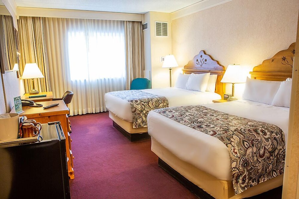 Standard Double Room, 2 Double Beds, Non Smoking