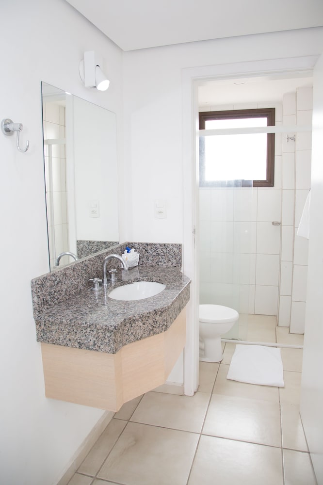 Executive Triple Room - Photo 11