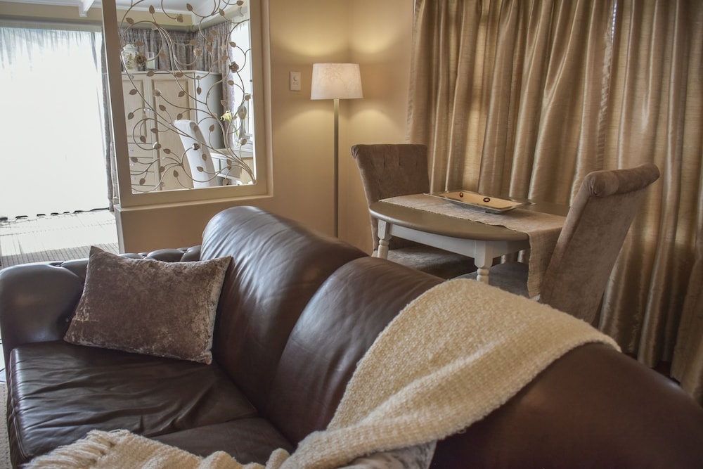 Romantic Apartment, Mountain View photo 3