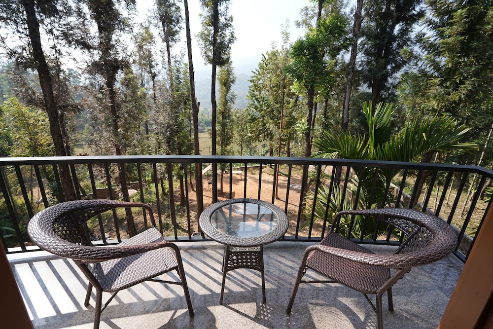 Premium Cottage, Multiple Beds, Hill View photo 3