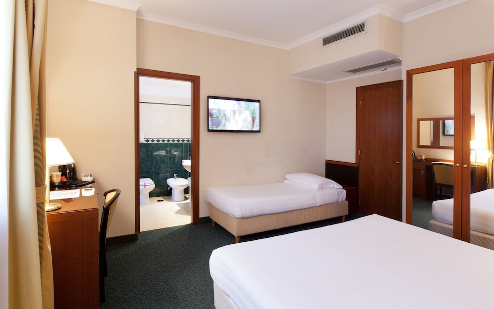 Family Double Room photo 2