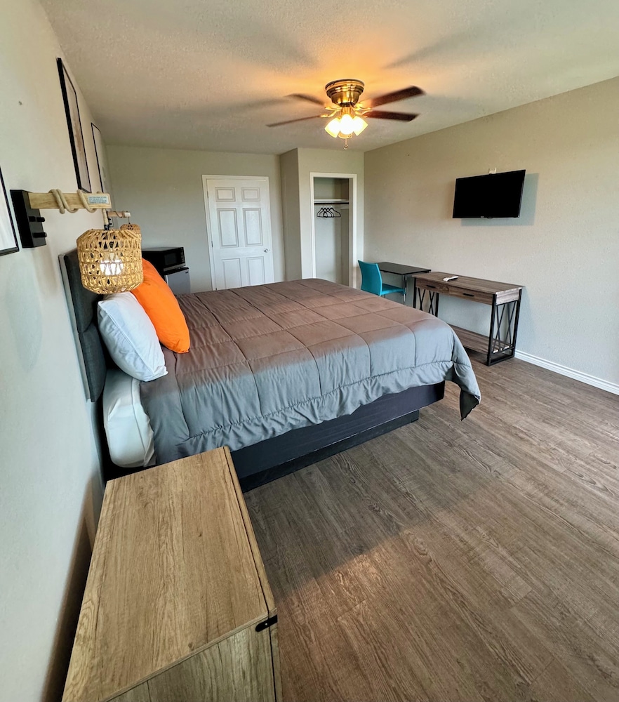 Standard Room photo 2