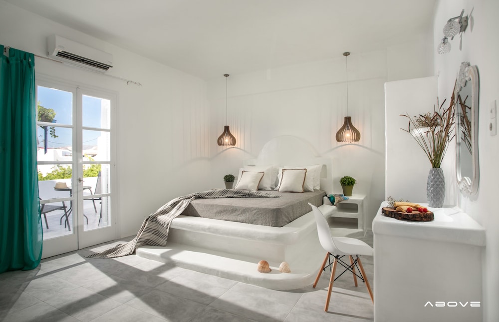 Suite, Balcony, Mountain View