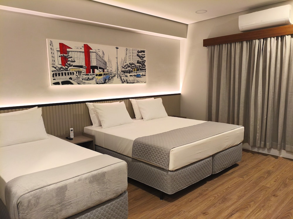 Deluxe Triple Room