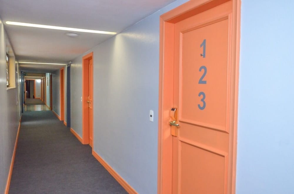 Standard Double Room - Photo 3
