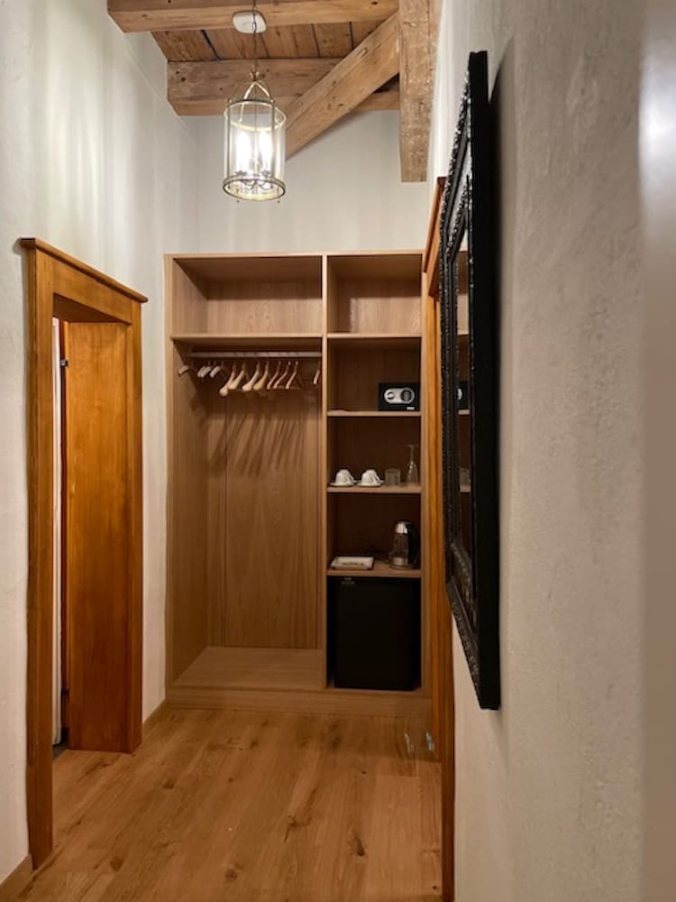 Deluxe Twin Room photo 3