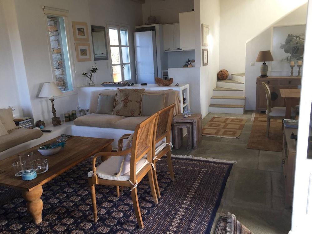 Villa, 3 Bedrooms, Smoking, Balcony