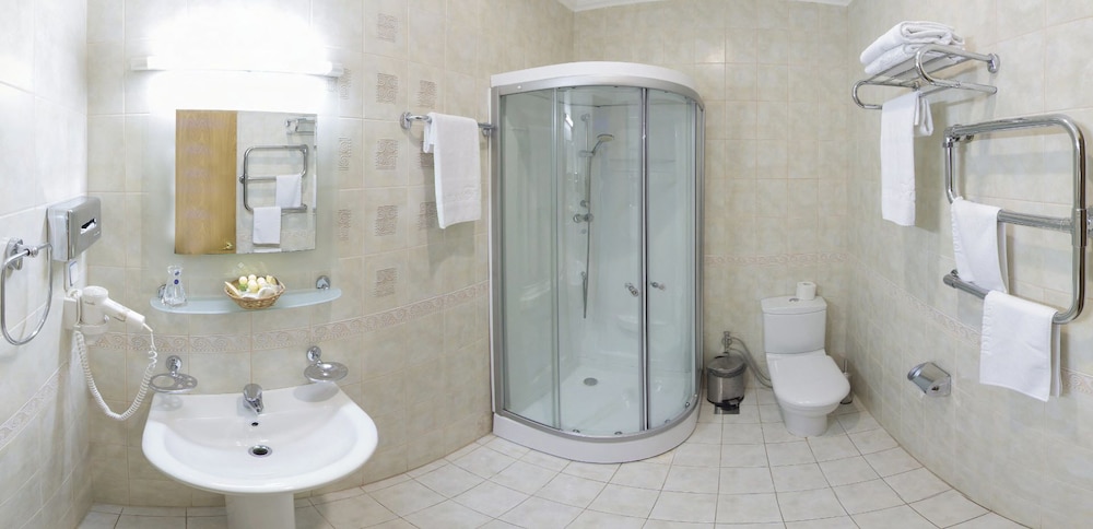 Standard Double or Twin Room photo 2