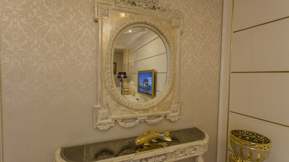 Royal Suite, 1 Bedroom photo 3