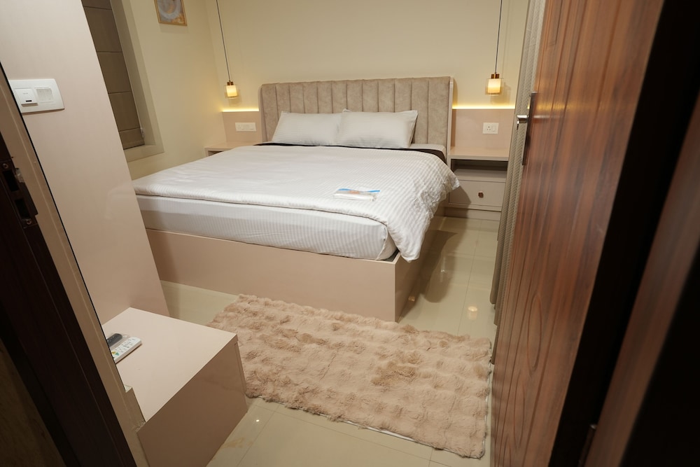 Basic Double Room, City View