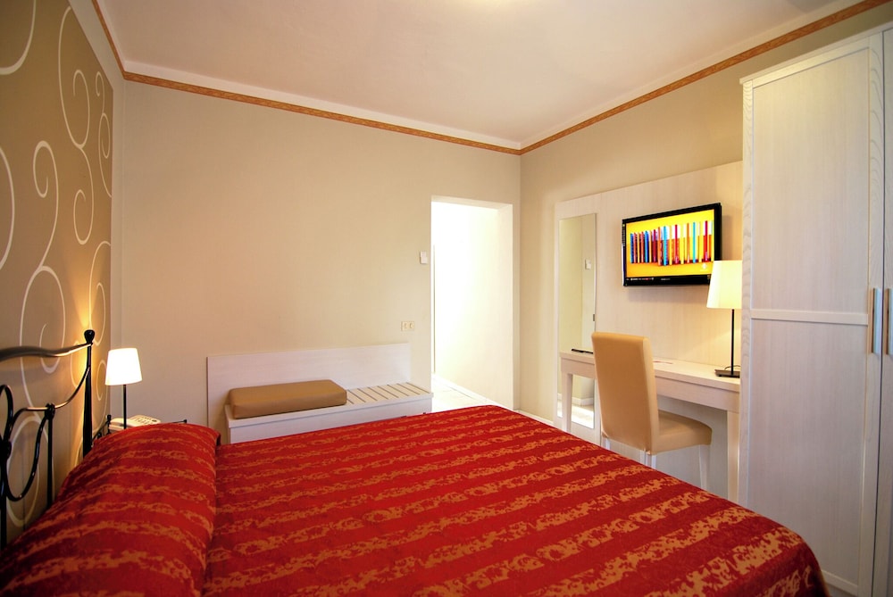 Superior Room, Terrace, Lake View