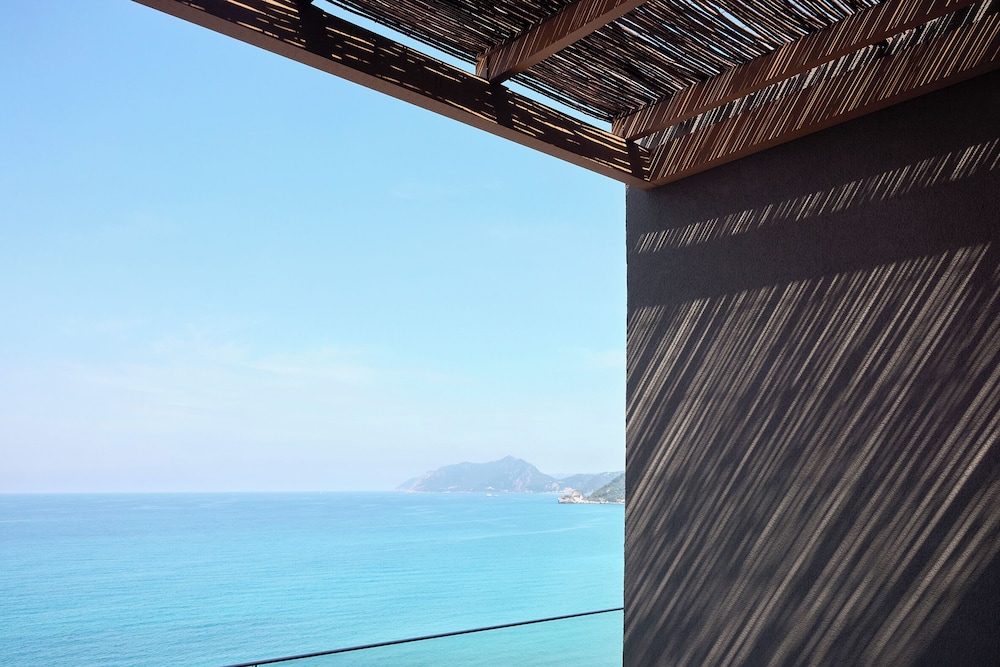 Penthouse Suite Sea View