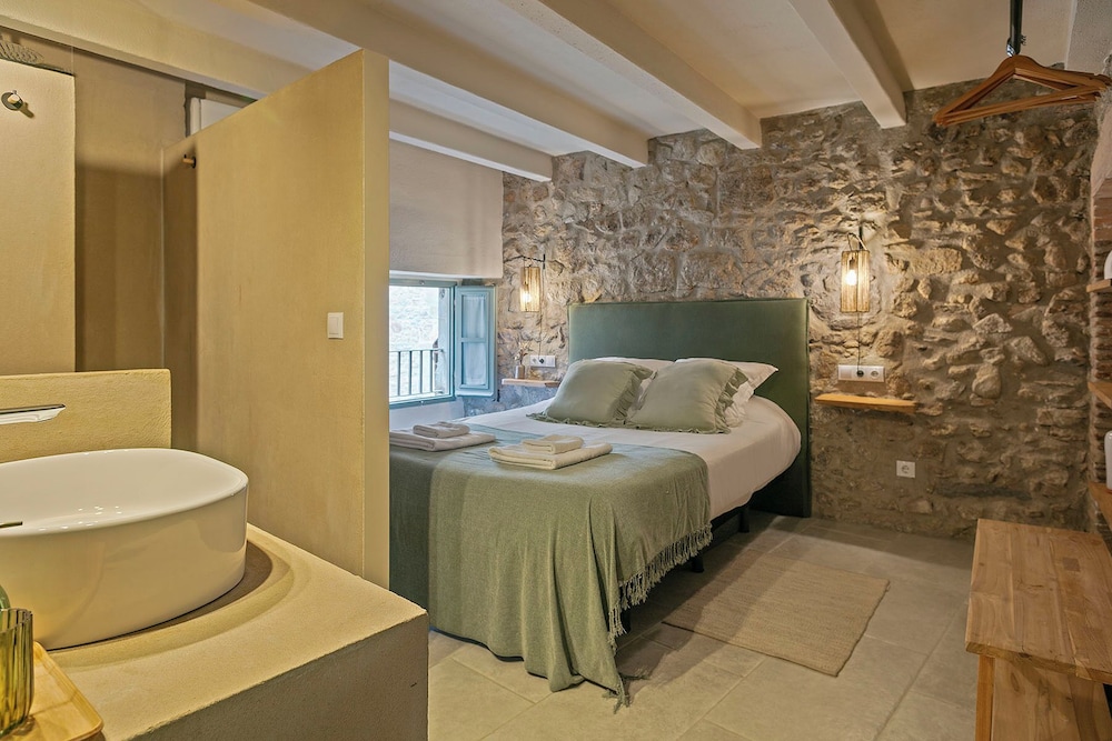 Standard Room photo 2