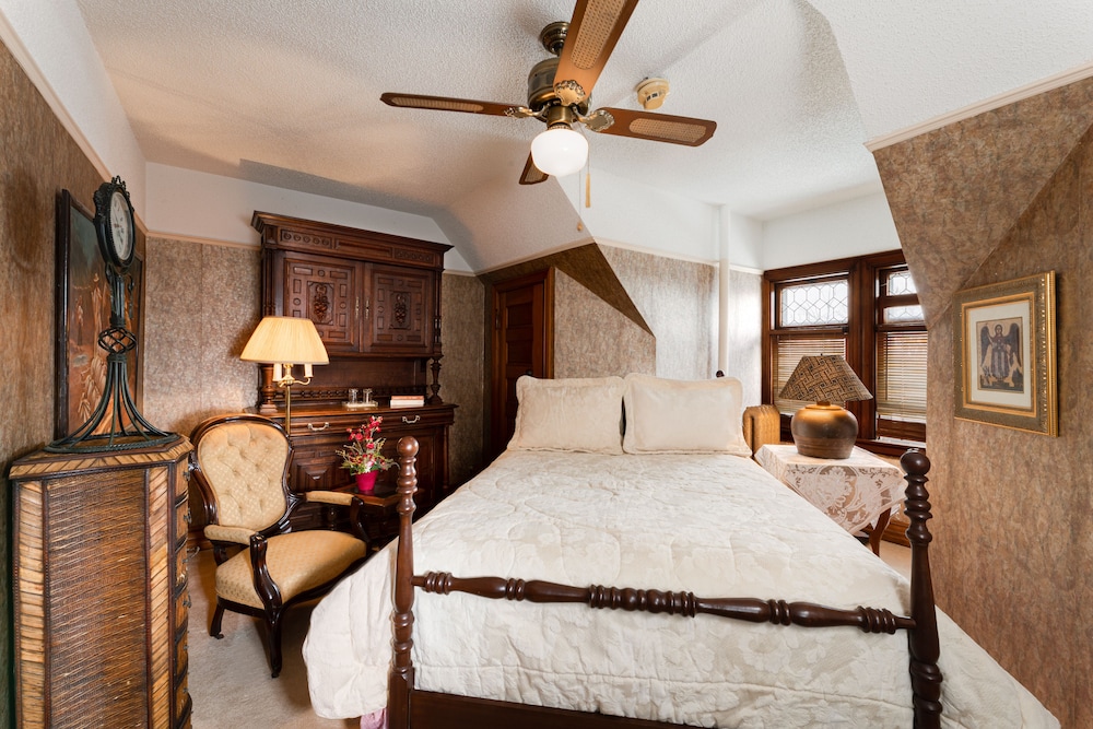 Premium Suite, Private Bathroom, Tower photo 1