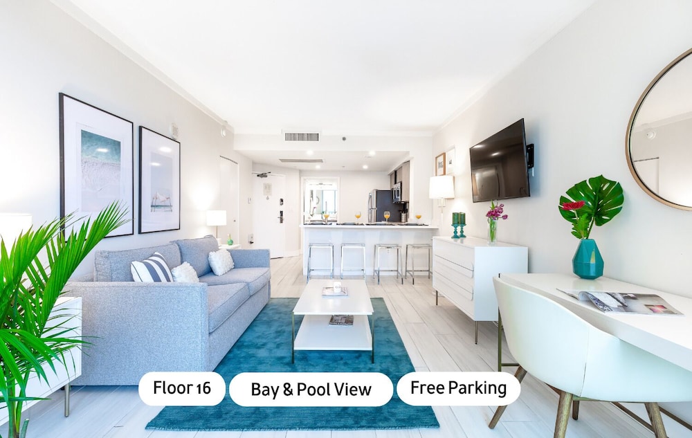Deluxe Studio Suite, Kitchenette, Ocean View1606.02