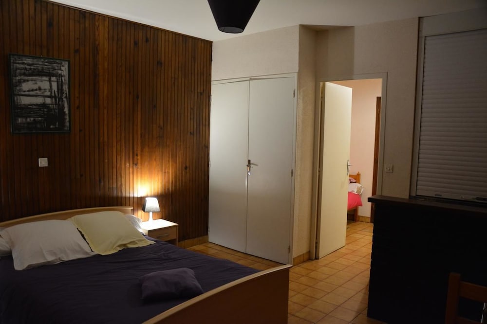 Quadruple Room, Multiple Beds photo 2