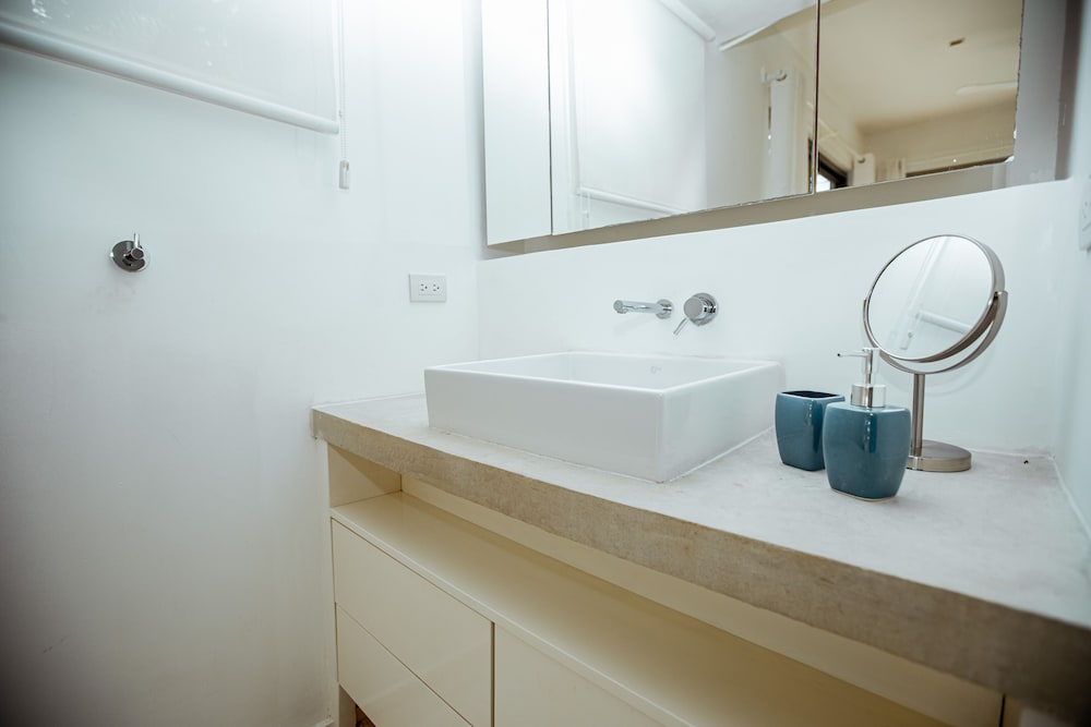 Deluxe Apartment, Private Pool, Partial Ocean View photo 2