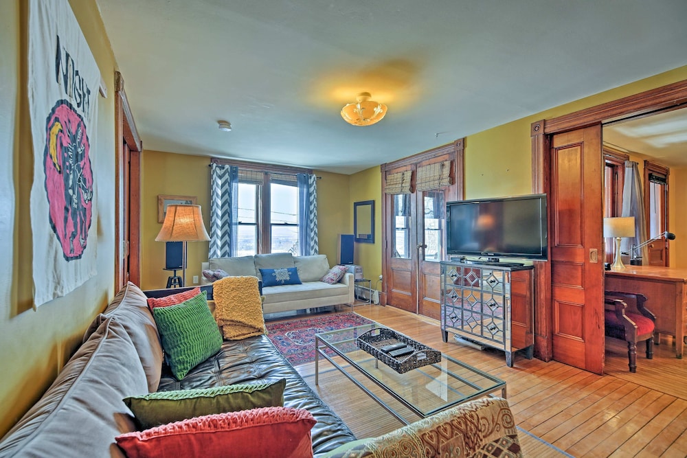 Lake Views, Casual Elegance, 3 Bedrooms, Chef'S Kitchen